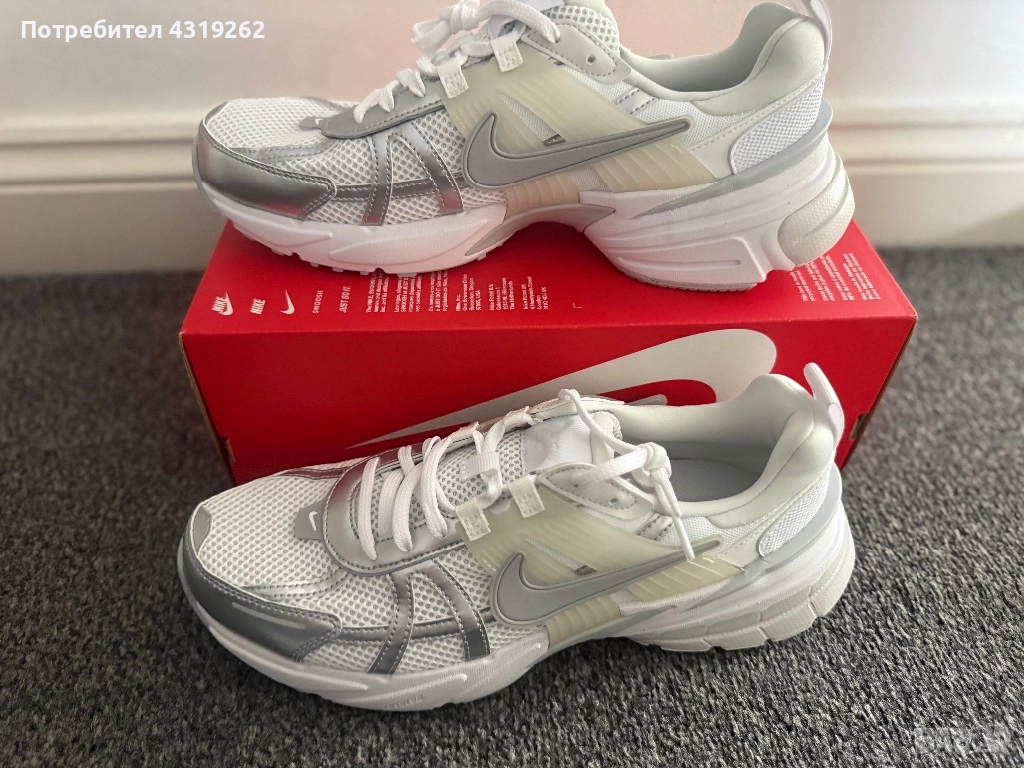 Мъжки маратонки Nike V2K Run, снимка 1