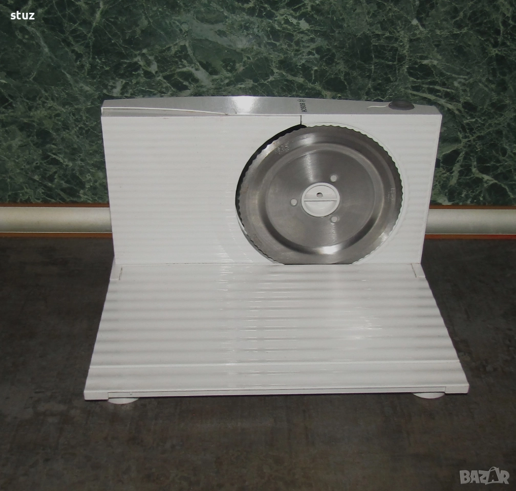 Електрическа машина Bosch, за рязане на колбаси, хляб, зеленчуци, сирена, снимка 1