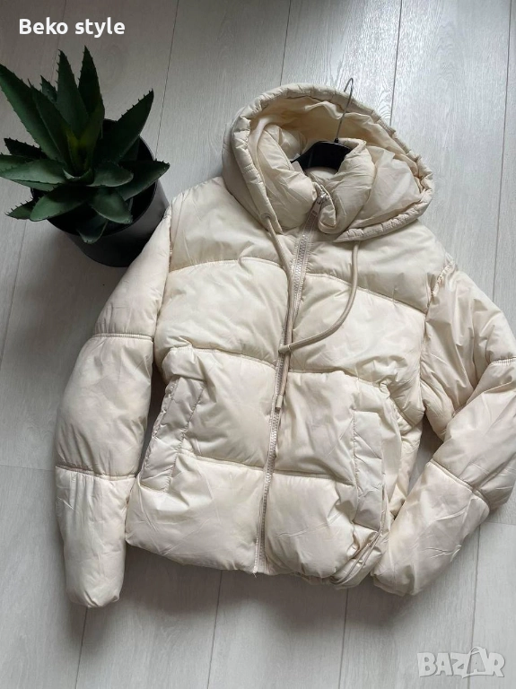 Спортно дамско яке с качулка , снимка 1