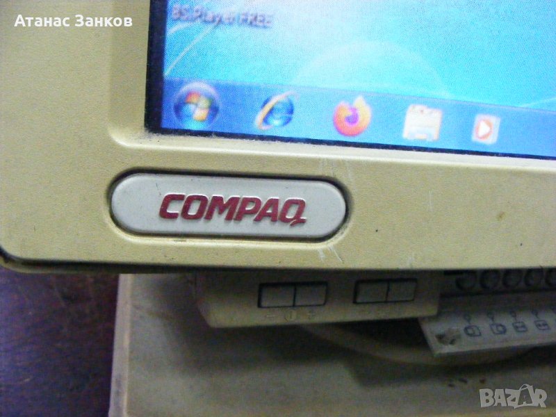 Монитор Compaq 443-P 1994 година, снимка 1