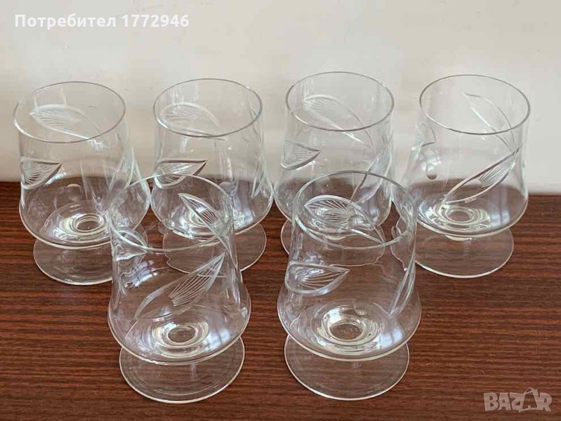 Кристални гравирани чаши за алкохол, снимка 1