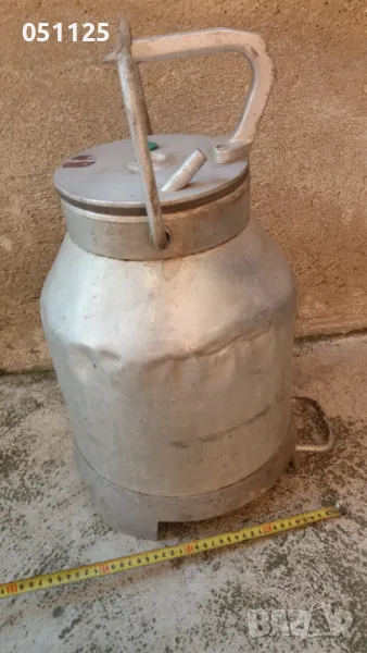алуминиев гюм за мляко с капак 20 литра , снимка 1