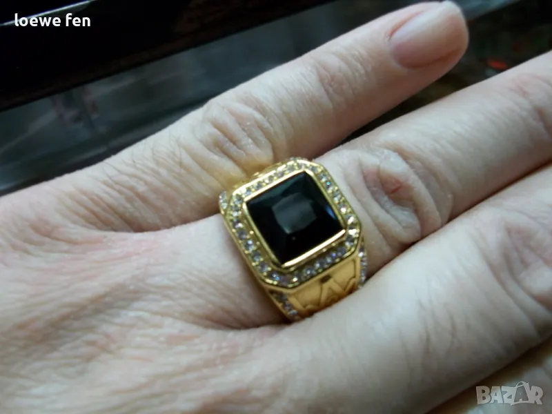 Изключително красив и стилен мъжки пръстен Iced Cult Gold - неръждаема стомана златен цвят златист !, снимка 1