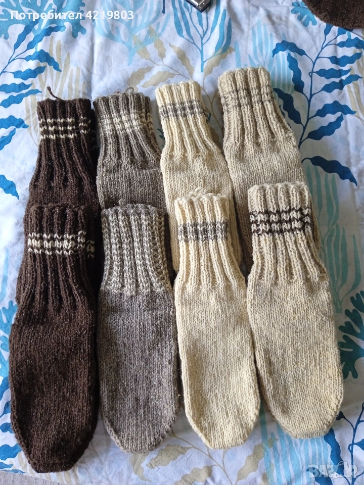 Ръчно плетени вълнени чорапи , снимка 1