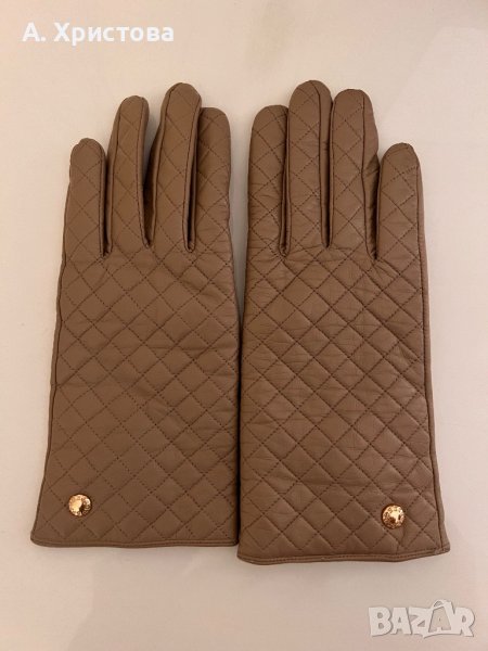 Дамски ръкавици GUESS бежови, снимка 1