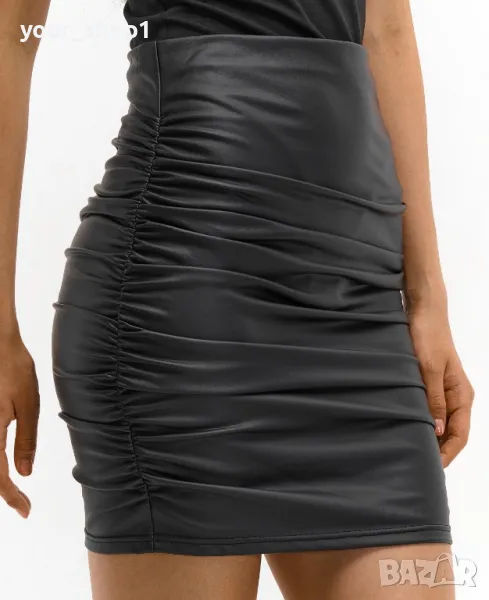 Дамска кожена пола с набран ефект , снимка 1
