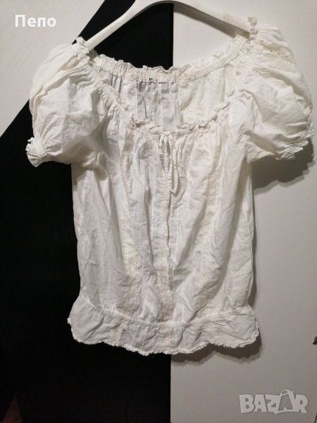 Бяла блузка, снимка 1