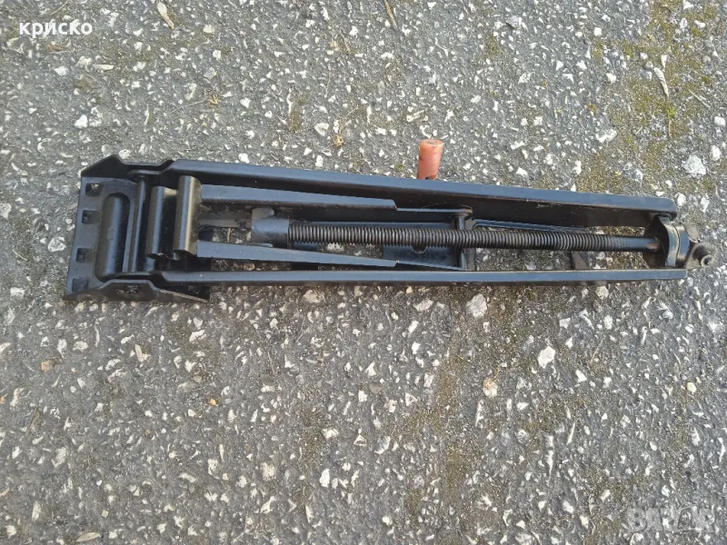 крик , снимка 1