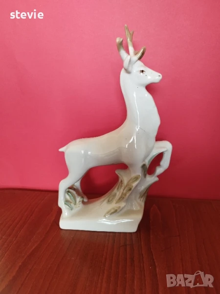 Ретро порцеланова статуетка, снимка 1