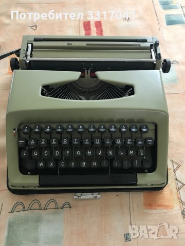 Пишеща машина латиница, снимка 2 - Други стоки за дома - 39192773