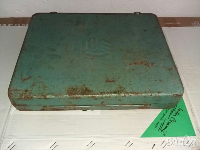 Метален куфар , снимка 7 - Куфари с инструменти - 33646172