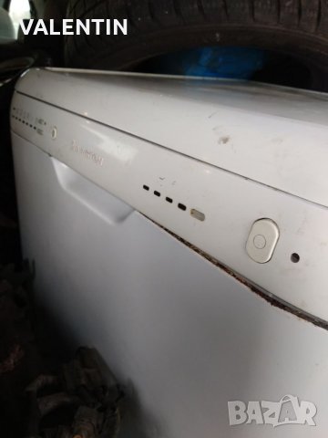 Съдомиялна ARISTON на части