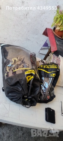 Продавам ризница и наколенки Ацербис , снимка 6 - Спортна екипировка - 52422807