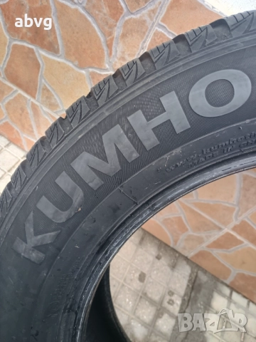 Зимни гуми Kumho 225/60/17, снимка 5 - Гуми и джанти - 52702108