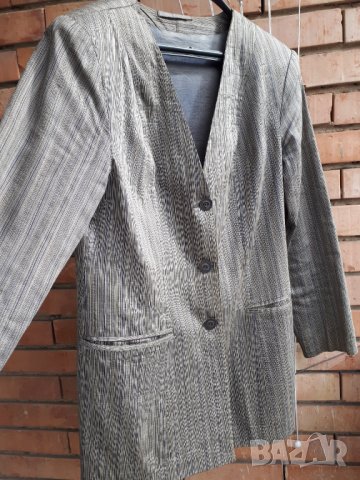 Сако размер Л от сурова коприна, снимка 3 - Сака - 39105257