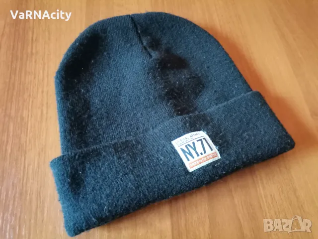 Зимна шапка NY