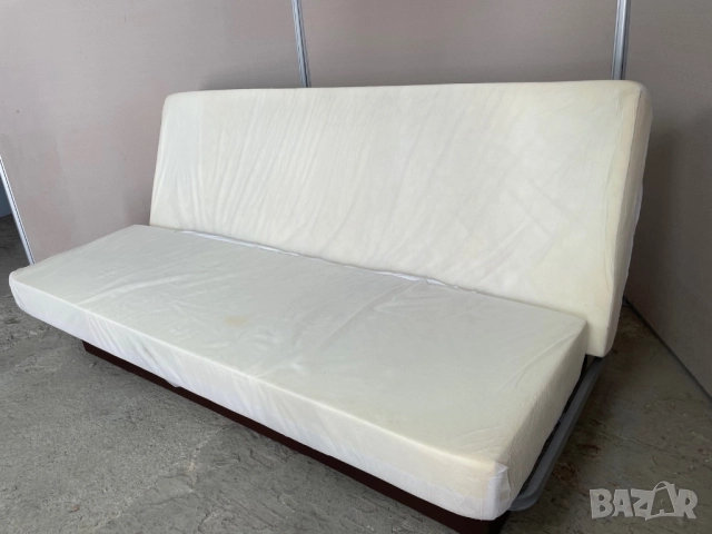 Прав разтегателен диван без дамаска в много добро състояние , снимка 3 - Дивани и мека мебел - 51838450