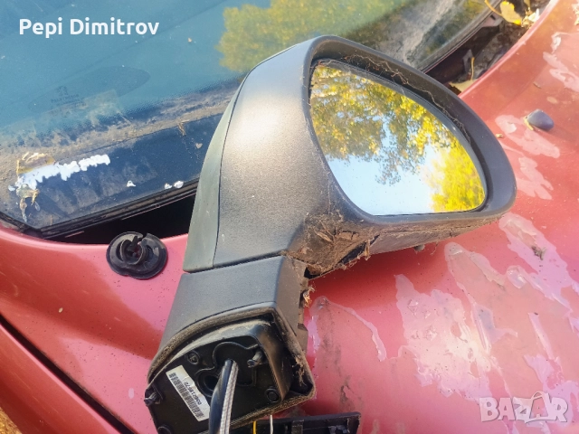 Дясно странично огледало Peugeot 207 (2006-2015, Пежо 207, снимка 4 - Части - 52120842