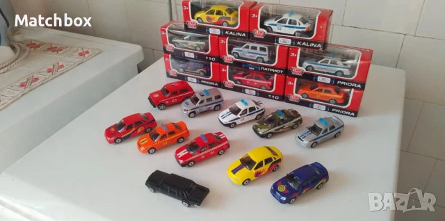 Руски модели 1/64, снимка 3 - Колекции - 50917511