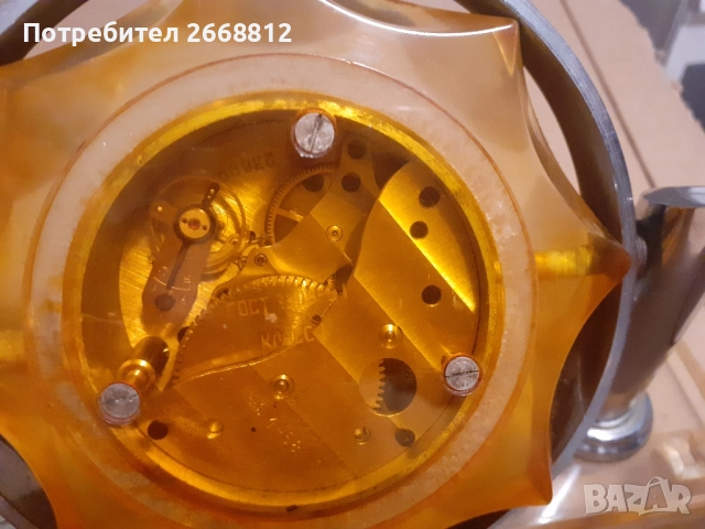 часовник, снимка 4 - Антикварни и старинни предмети - 51779846