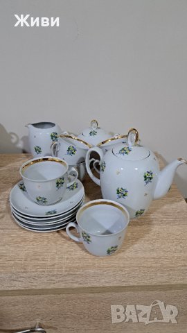 Много красив руски порцеланов сервиз!