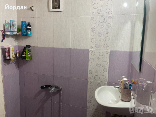 Двуетажна къща с.Върбица общ. Димитровград, снимка 8 - Къщи - 53390938