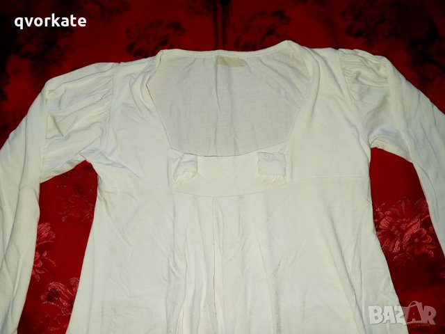 Бяла блуза, снимка 2 - Корсети, бюстиета, топове - 35263513