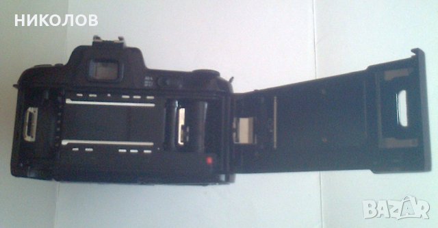 ПРОДАВАМ NIKON F-601, снимка 3 - Фотоапарати - 32603144