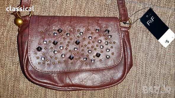 Лот нови малки чанти Mango , Pull&Bear , Bullagi, F&F, снимка 11 - Чанти - 26631723