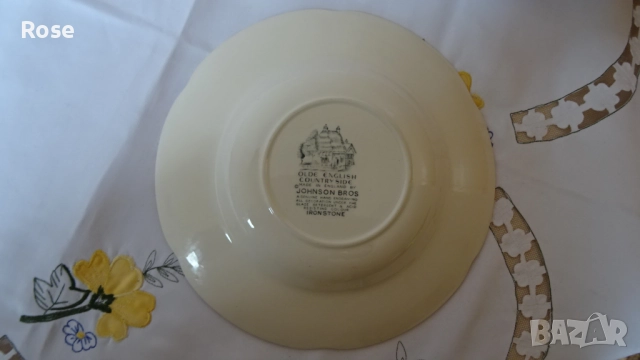 Порцелан винтидж - Англия Johnson Brothers розово-червено, снимка 13 - Чинии - 52217211