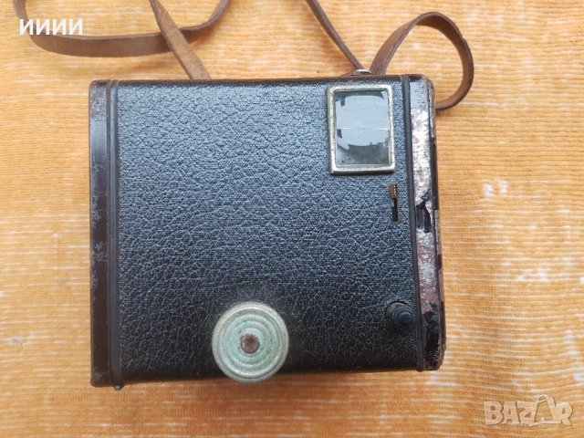 Фотоапарат камера KODAK BROWNIE , снимка 2 - Фотоапарати - 53489606