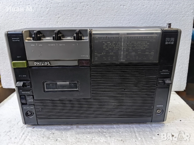 Радиокасетофон Philips RR 242 , снимка 7 - Радиокасетофони, транзистори - 51845377