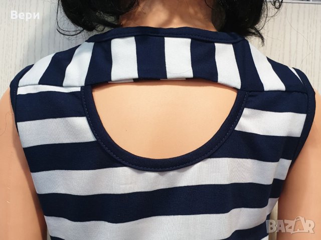 Нова детска моряшка вталена рокля с ефектен гръб, 7-8 години, снимка 3 - Детски рокли и поли - 29031690