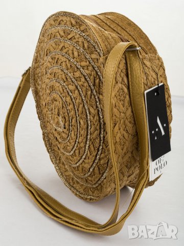 Светлокафява дамска кръгла лятна чанта марка ART of POLO, снимка 4 - Чанти - 32864314