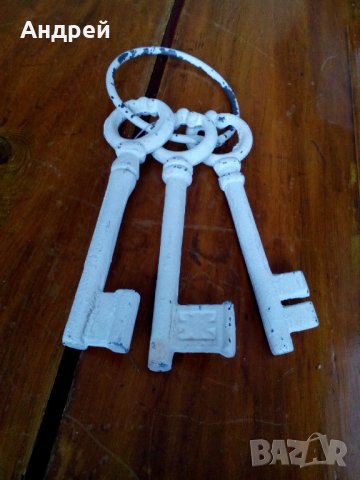 Стар ключ,ключове, снимка 1 - Други ценни предмети - 27639989