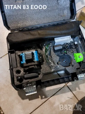 Лазерен нивелир Hilda LS4-S2, Зелени линии, 4 х 360°, Самонивелиращ, снимка 2 - Измервателни инструменти - 48297872