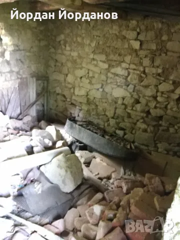 Къща с.Слатино,обл.Перник, снимка 2 - Вили - 47888113