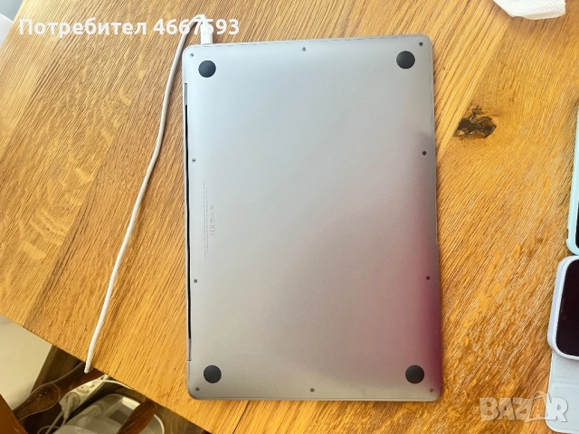 MacBook Air 13 2019 год 256 гб , снимка 2 - Лаптопи за работа - 52639437
