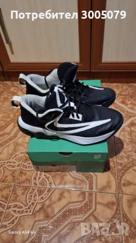 Маратонки Nike, снимка 5 - Маратонки - 47938690