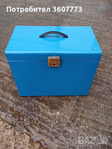 Кутия  метална