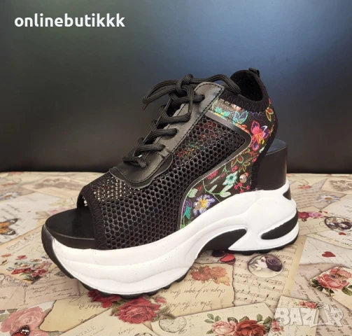 Дамски обувки на платформа 🍒, снимка 3 - Маратонки - 51078021