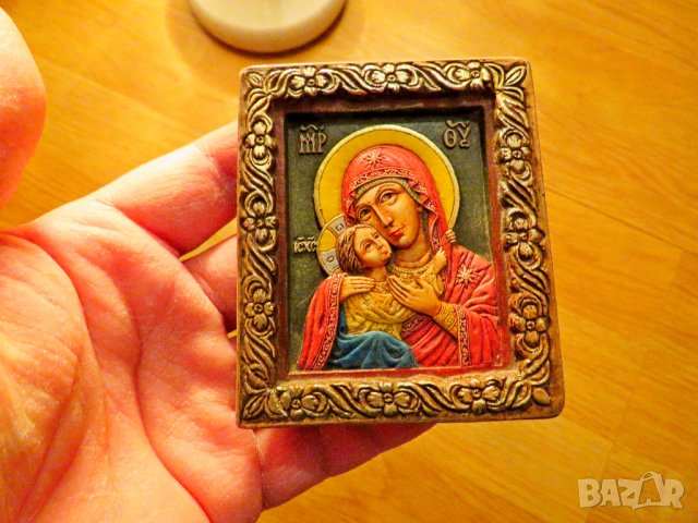 Стара малка православна икона  Богородица с младенеца, Дева Мария - за зачатие и раждане на дете, снимка 3 - Икони - 39120436