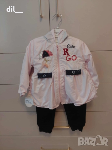 Нов с етикет! Комплект : тънко якенце, блузка, панталонки, размер 2г