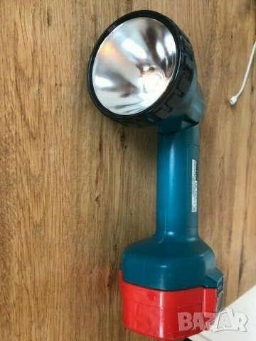 Акумулаторна лампа Makita, снимка 7 - Други инструменти - 26677033