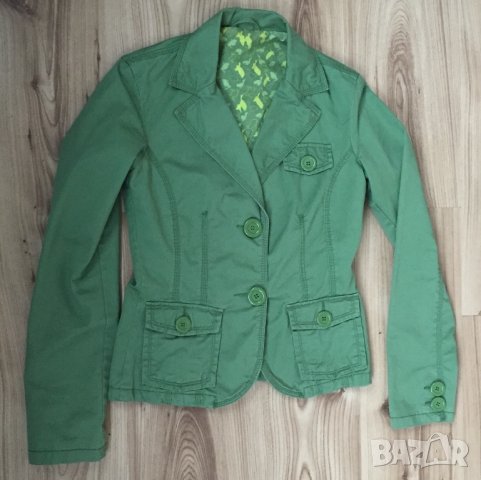 Дамско сако  BERSHKA, size S, много запазено