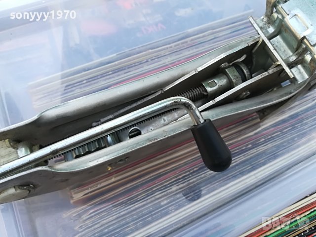 крик за ауди или ваген-алуминиев 2404231348, снимка 5 - Аксесоари и консумативи - 40468009