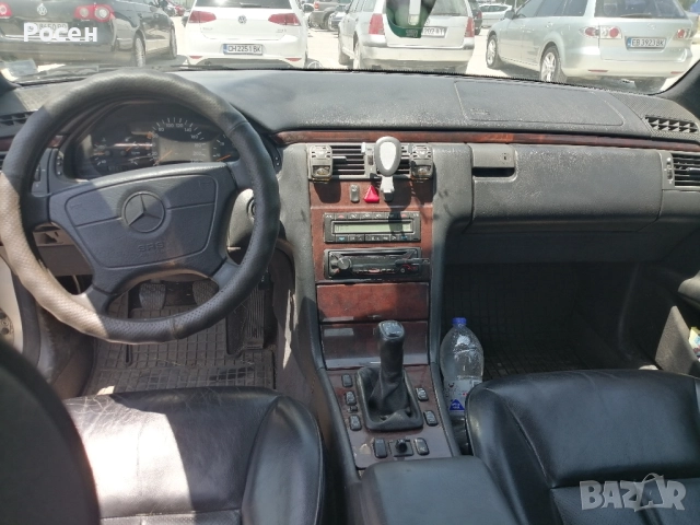 Мерцедес Е250/Mercedes 250-На части , снимка 5 - Автомобили и джипове - 52147647
