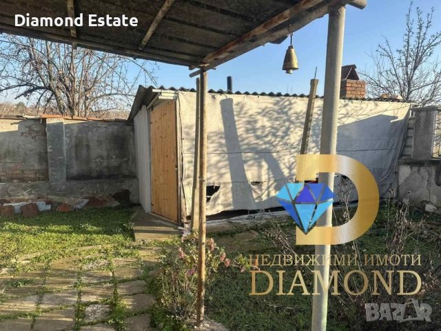 Двуетажна къща с гараж в село Черногорово, общ. Димитровград, снимка 17 - Къщи - 52825731