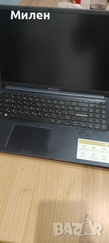 Лаптоп Asus 
