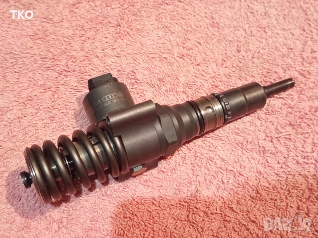 Помпа дюза Bosch за VW AUDI Skoda Seat - 2.0TDI 140к.с., снимка 5 - Части - 53128668